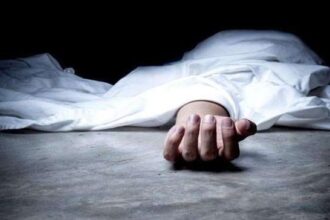 वसुंधरा में निर्माणाधीन मकान में हादसा या हत्या? राज मिस्त्री की मौत पर परिजनों ने जताया संदेह