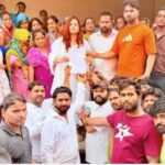 बिजली कार्रवाई के बीच चोटपुर-छिजारसी पहुंचीं शालिनी सिंह, वैध उपभोक्ताओं की समस्याएं सुनीं