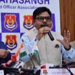 दिल्ली संसद मार्च विवाद: पूर्व एसीपी ने कहा- कानून के तहत हुआ बल प्रयोग