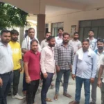 जेवर एयरपोर्ट प्रभावित युवाओं की मांग, स्थायी नौकरी नहीं तो 50 लाख मुआवजा दो