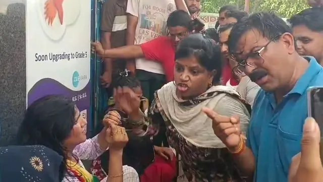 गोकशी के शक में मां-बेटी की पिटाई का मामला, हिंदू रक्षा दल पदाधिकारी समेत तीन पर केस दर्ज
