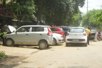 इंदिरापुरम में अतिक्रमण का जाल, फुटपाथ घिरे और सड़कों पर बढ़ा जाम