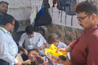 गाजियाबाद में दो टोफू फैक्ट्रियों पर छापा, गंदगी के बीच मिला नॉन-फूड ग्रेड एसिटिक एसिड