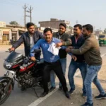 फाइनेंस कंपनी के नाम पर युवक से बाइक छीनी, 62 हजार रुपये मांगने का आरोप; कोर्ट के आदेश पर केस दर्ज