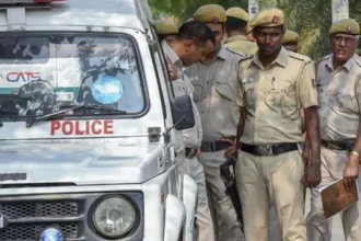 दिल्ली ट्रैफिक पुलिस ने बनाया ग्रीन कॉरिडोर, 20 मिनट में मरीज को एयरपोर्ट पहुंचाकर बचाई ट्रांसप्लांट की उम्मीद