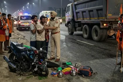 एनएच-9 पर दर्दनाक हादसा, कांवड़ लेने जा रहे युवक की डंपर से कुचलकर मौत