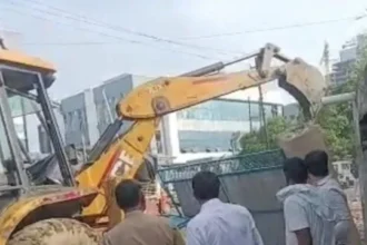 नोएडा में भूमाफिया पर चला प्राधिकरण का बुलडोजर, 40 एकड़ जमीन कब्जामुक्त