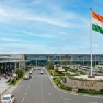 नोएडा इंटरनेशनल एयरपोर्ट की नई पहचान, टर्मिनल पर दिखेगा 100 फीट ऊंचा विशाल तिरंगा