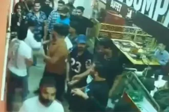 बार में घुसे 25-30 युवक, संचालक और मैनेजर से मारपीट; पांच लाख रुपये लूटने का आरोप