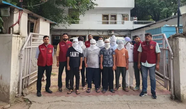 दिल्ली क्राइम ब्रांच का बड़ा खुलासा, अस्पतालों से चोरी कर कैंसर की दवाएं बेचने वाला गिरोह पकड़ा