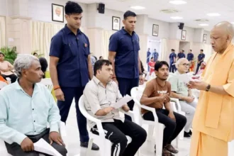 जेवर एयरपोर्ट के लिए जमीन देने वाले किसानों के युवाओं की गुहार, CM योगी से मांगी स्थायी नौकरी