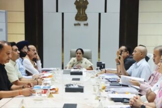 दिल्ली की 6,725 आशा कार्यकर्ताओं को बड़ी राहत, मासिक प्रोत्साहन 3 हजार से बढ़ाकर 6 हजार रुपये