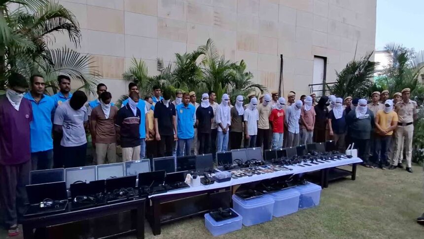दिल्ली में अंतरराष्ट्रीय साइबर ठगी नेटवर्क का भंडाफोड़, 23 गिरफ्तार; कॉल सेंटर से 27 लैपटॉप और 28 मोबाइल बरामद