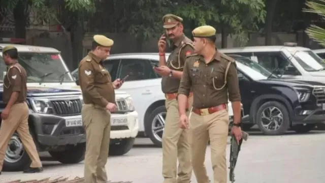गाजियाबाद में बड़ी लापरवाही: अल्ट्रासाउंड रिपोर्ट में बच्चे को बताया नॉर्मल, जन्म के बाद निकला गंभीर रूप से दिव्यांग
