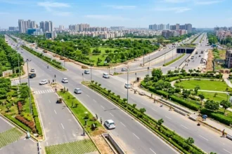 ग्रेटर नोएडा के विकास को मिलेगी रफ्तार, 25 परियोजनाओं को प्राधिकरण की हरी झंडी