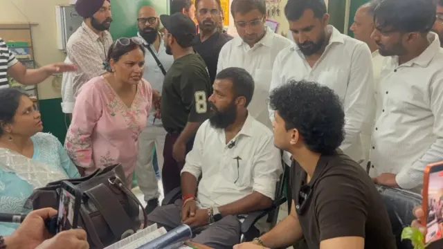 नोएडा में स्कूल निरीक्षण को लेकर विवाद, सीजेपी ने लगाए रोकने के आरोप; BSA ने किया खंडन