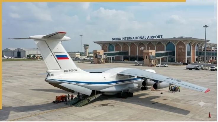 नोएडा एयरपोर्ट पर उतरा रूस का मिलिट्री विमान IL-76, क्या है इस लैंडिंग का राज, प्लेन में कौन था सवार?