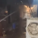गाजियाबाद के फर्नीचर गोदाम में भीषण आग, मौके पर पहुंची दमकल की कई गाड़ियां