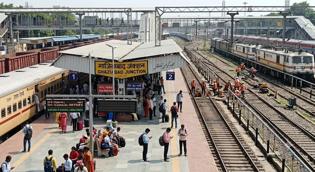 गाजियाबाद यार्ड में ब्लॉक से रेल यातायात प्रभावित, कई ट्रेनें रद और कई के बदले रूट