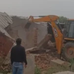ग्रेटर नोएडा: भनौता गांव में चला प्राधिकरण का बुलडोजर, 40 करोड़ की 20 हजार वर्ग मीटर जमीन कराई मुक्त