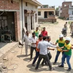 ग्रेटर नोएडा: तुस्याना गांव में चोरी की बिजली से चल रही थी फैक्ट्री, रेड मारने गई NPCL टीम पर हमला