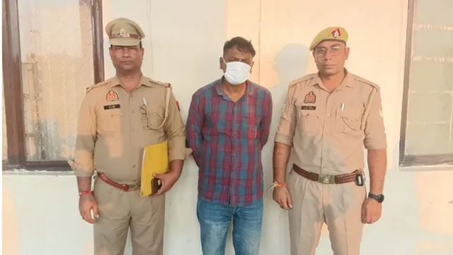 नोएडा: दो साल से फरार 10 हजार का इनामी गैंगस्टर मुंबई से गिरफ्तार, ट्रांजिट रिमांड पर ला रही पुलिस