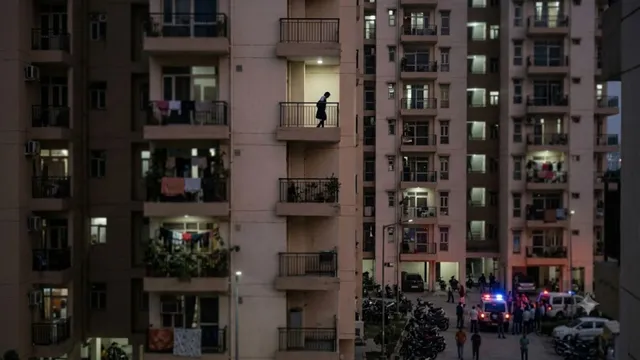 10वीं मंजिल से कूदकर छात्रा ने दी जान, डायरी में शिक्षिका पर प्रताड़ना के आरोप
