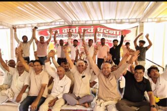 कनावनी किसानों का धरना 32वें दिन भी जारी, किसानों ने कहा—जमीन लिए बिना इंद्रापुरम विस्तार योजना का फेज-1 लॉन्च करना गलत