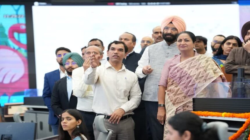 दिल्ली में प्रदूषण पर एआई का पहरा: सीएम रेखा गुप्ता ने शास्त्री पार्क में शुरू किया डीपीसीसी का हाईटेक आईसीसीसी सेंटर