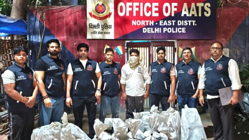 दिवाली से पहले दिल्ली पुलिस का बड़ा एक्शन: करावल नगर में मिलावटी देसी घी की फैक्ट्री का भंडाफोड़, 221 किलो संदिग्ध घी बरामद