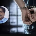 दिल्ली मेट्रो में खूनी संघर्ष: सीट के विवाद में पूर्व आईएएस और उसके वकील बेटे पर युवक की पीट-पीटकर हत्या का आरोप, दोनों जेल भेजे गए