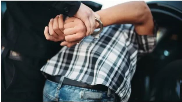 रोहिणी पुलिस का बड़ा एक्शन: ₹60 लाख की 4.71 लाख नकली सिगरेट बरामद, महिला समेत गिरोह के 3 सदस्य गिरफ्तार