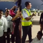 नोएडा एयरपोर्ट पर यात्रियों का हंगामा: लखनऊ जाने वाली फ्लाइट समय पर नहीं भरी उड़ान, दिखी नाराजगी