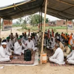 यमुना प्राधिकरण की अनदेखी से किसानों का गुस्सा भड़का, चौथे दिन भी जारी रहा अनिश्चितकालीन धरना