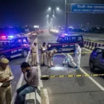 गाजियाबाद: एक्सप्रेसवे पार करते वक्त बड़ा हादसा, शाहजहांपुर निवासी युवक की मौत के बाद लगा जाम