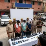 गाजियाबाद पुलिस का बड़ा खुलासा: 20 लाख की क्रेटा कार डेढ़ लाख में बेचने वाला कुख्यात चोर गिरफ्तार, 4 फर्जी नंबर प्लेट बरामद